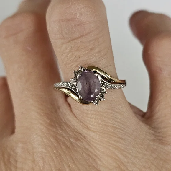 Genuine Amethyst & Diamond Ring in 10k & Sterling Silver Sz 7! - Picture 5 of 6